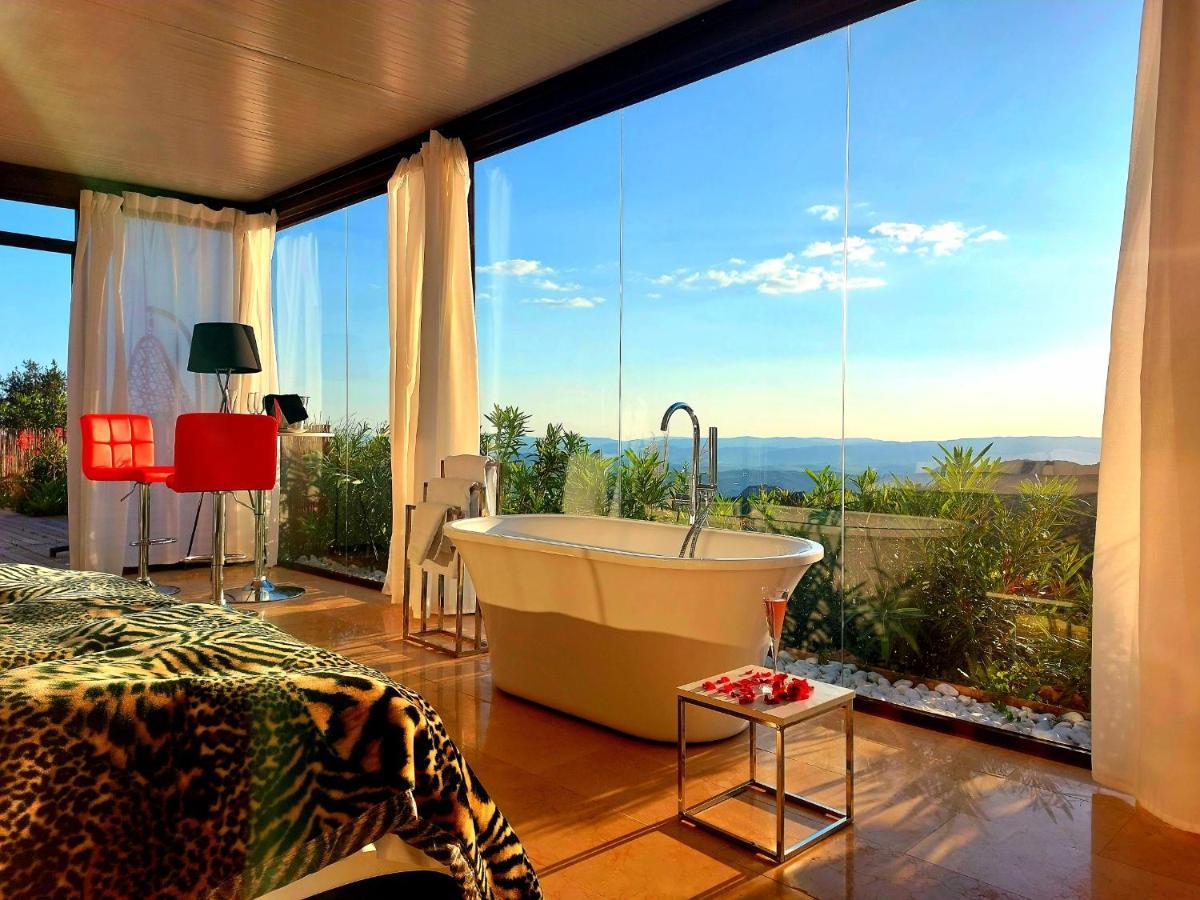 Hotel DDG Retreat Casares Exterior foto